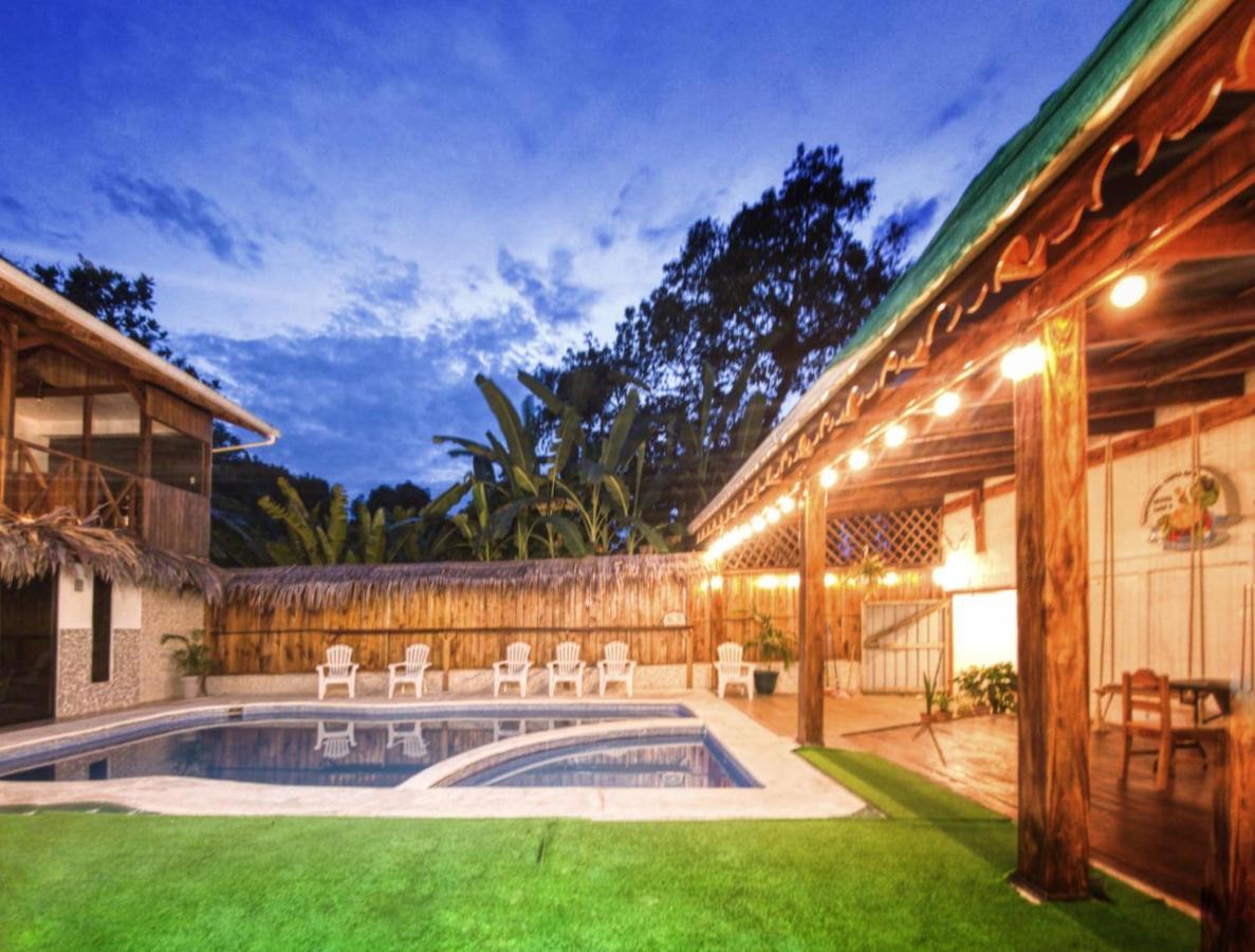 טורטוגוארו Hotel Liah'S מראה חיצוני תמונה
